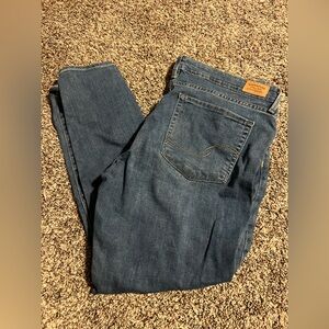 (6/$10) Classic Blue Skinny Jeans